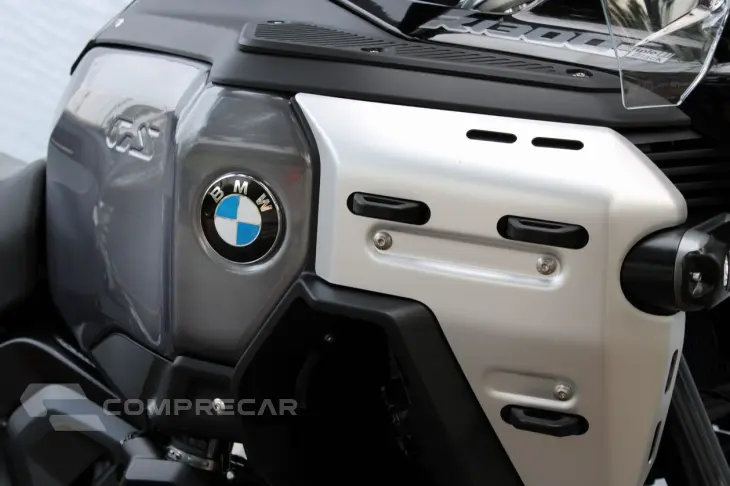 BMW R 1300 GS ADVENTURE TRIPLE BLACK