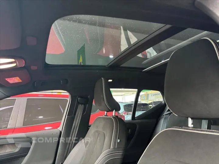 XC40 P8 RECHARGE TWIN ELECTRIC ULTIMATE AWD