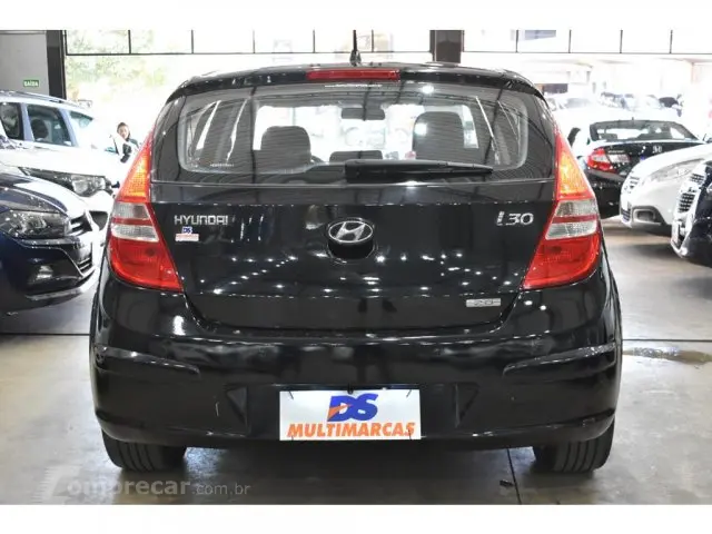 I30 - 2.0 MPFI GLS 16V 4P MANUAL