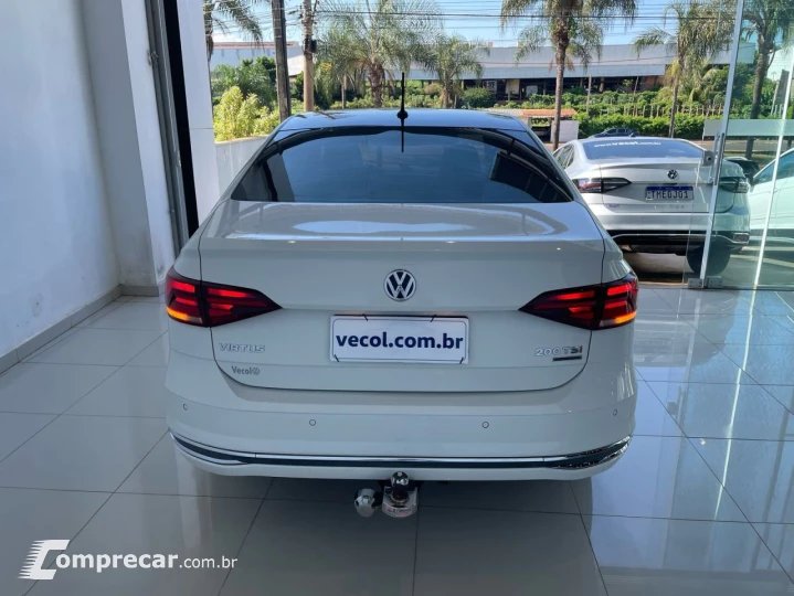 Virtus 1.0 4P 200 TSI FLEX HIGHLINE AUTOMÁTICO