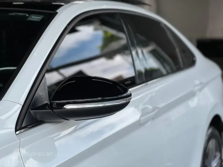 JETTA 1.4 250 TSI TOTAL FLEX R-LINE TIPTRONIC