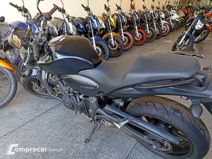 CB 600F HORNET