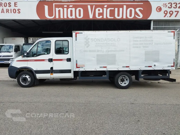 Daily 70c16 Massimo 7 Lugares + Baú