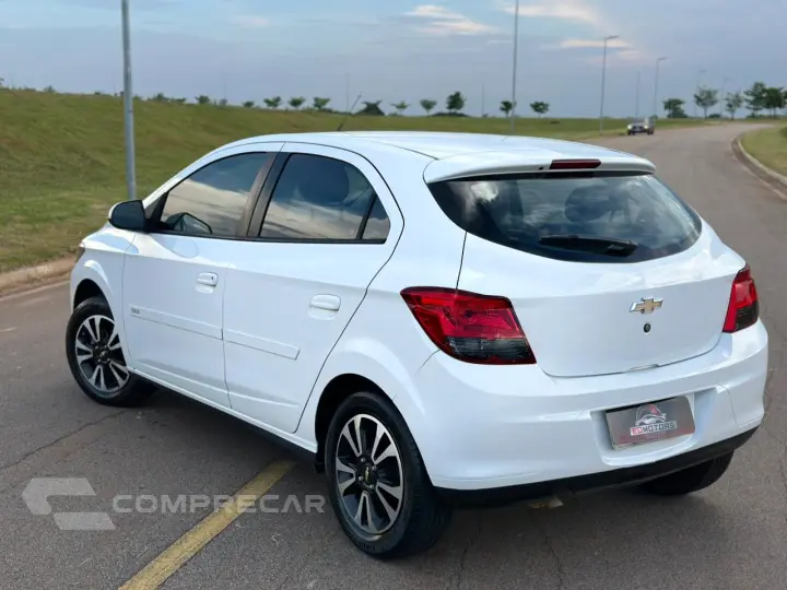 ONIX 1.4 MPFI LTZ 8V