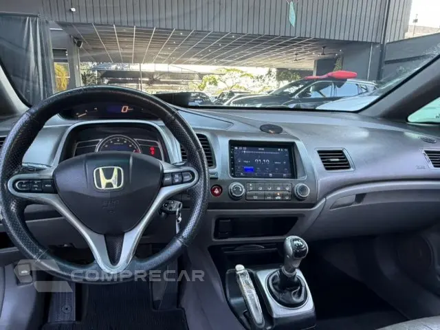 CIVIC - 1.8 LXL 16V 4P MANUAL
