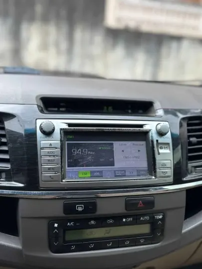 HILUX SW4 3.0 SRV 4X4 7 Lugares 16V Turbo Intercooler