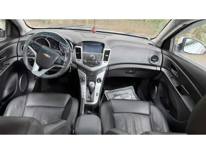 CRUZE 1.8 LT 16V FLEX 4P AUTOMÁTICO