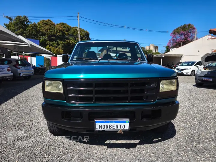 F-1000 2.5 XL 4X2 CS 8V Turbo