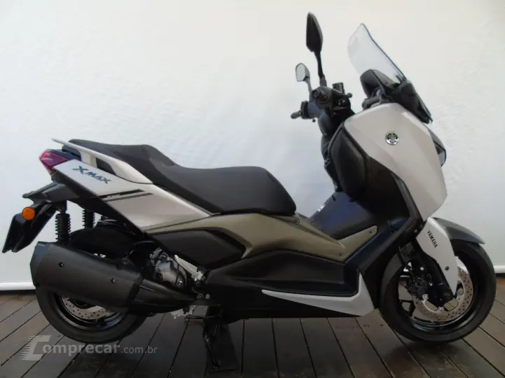 YAMAHA XMAX 250 CONNECTED ABS
