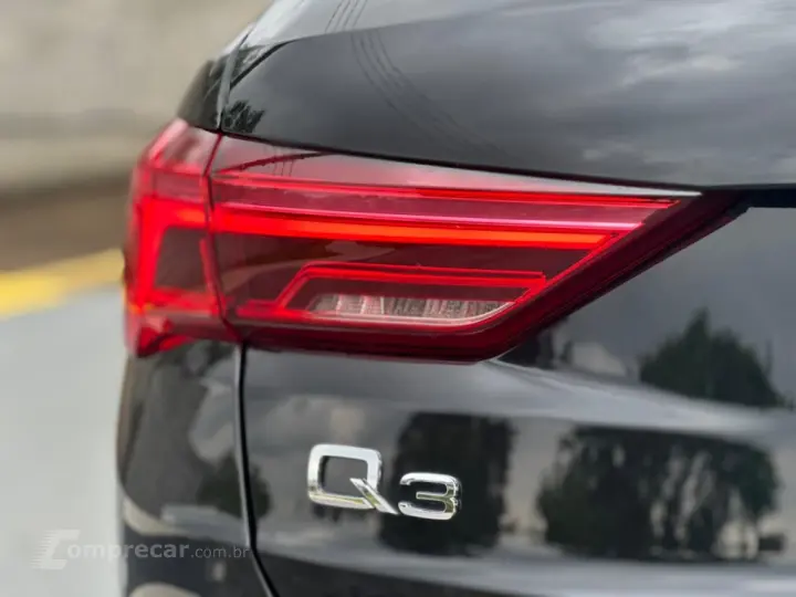 Q3 1.4 35 TFSI GASOLINA BLACK S TRONIC