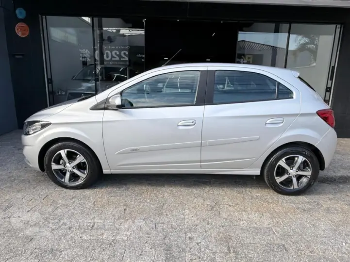 ONIX 1.4 MPFI LTZ 8V