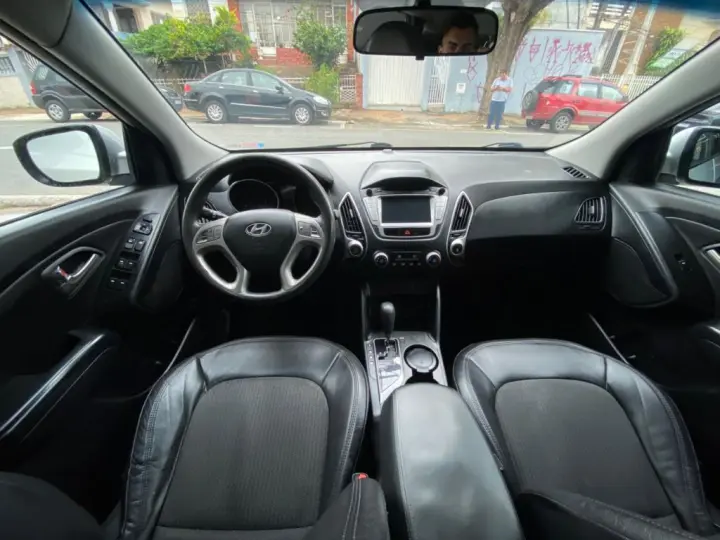 ix35 GLS 2.0 16V 2WD Flex Aut.