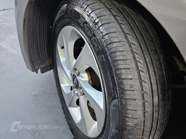 HB20 - 1.6 PREMIUM 16V 4P AUTOMÁTICO