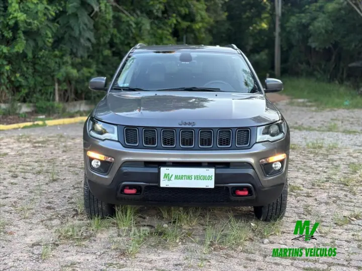 COMPASS 2.0 16V DIESEL TRAILHAWK 4X4 AUTOMÁTICO