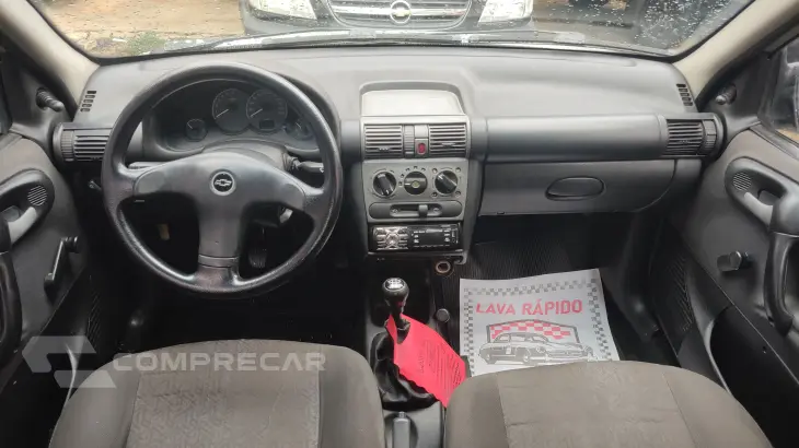 CLASSIC 1.0 MPFI Sedan 8V