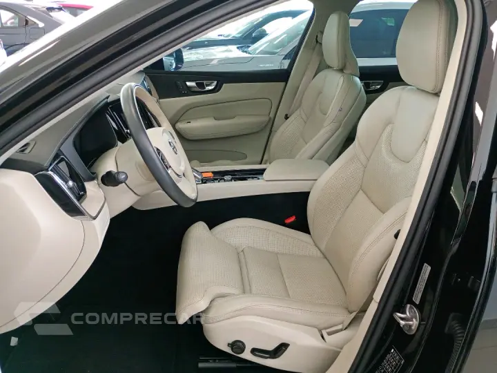XC60 2.0 T8 RECHARGE ULTIMATE AWD GEARTRONIC