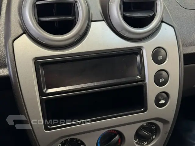 FIESTA SEDAN - 1.6 MPI SEDAN 8V 4P MANUAL