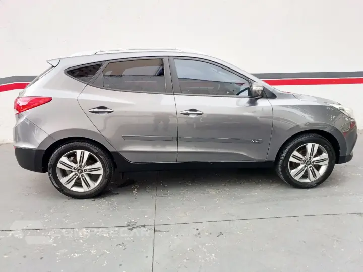 ix35 GLS 2.0 16V 2WD Flex Aut.