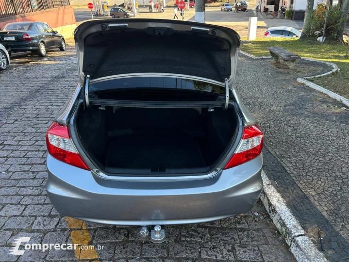 Civic Sedan LXS 1.8/1.8 Flex 16V Aut. 4p