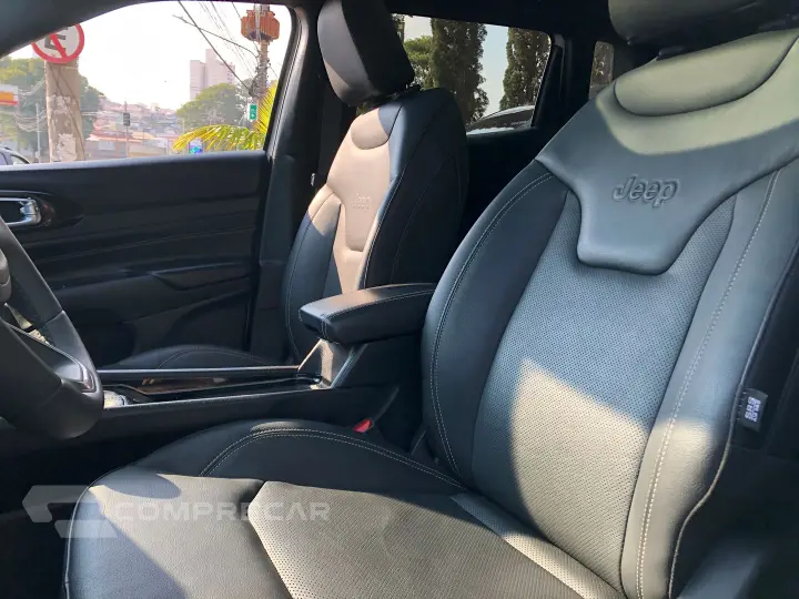 Compass 1.3 T270 Turbo Flex S At6