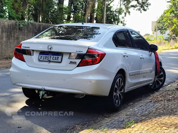 CIVIC 2.0 LXR 16V FLEX 4P AUTOMÁTICO