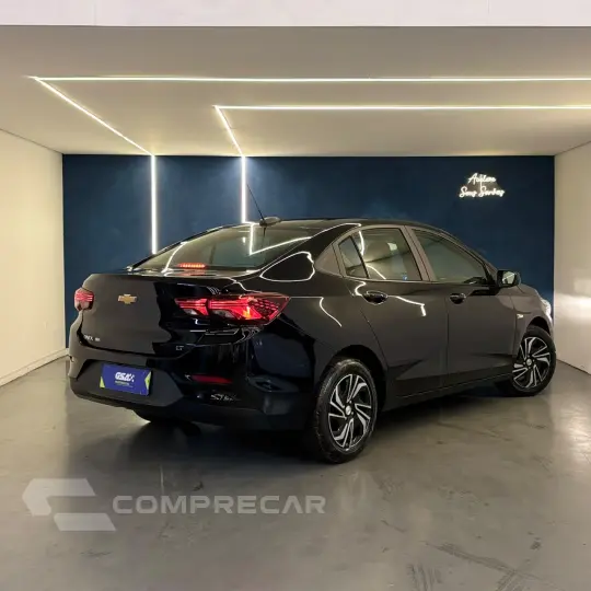 ONIX SEDAN Plus LT 1.0 12V Flex 4p Mec.
