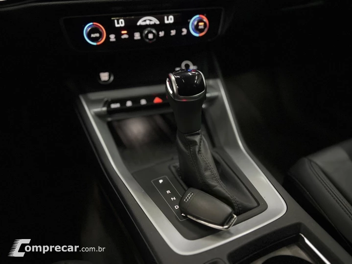 Q3 2.0 40 TFSI GASOLINA SPORTBACK PERFORMANCE QUATTRO TIPTRO