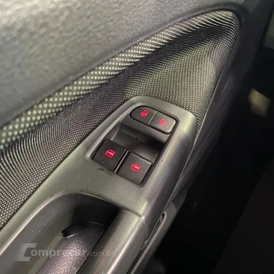 VOYAGE 1.0 Flex 12V 4p