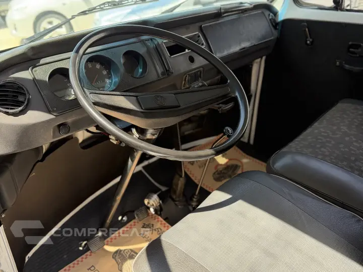 KOMBI 1.6 STD 8V GASOLINA 3P MANUAL