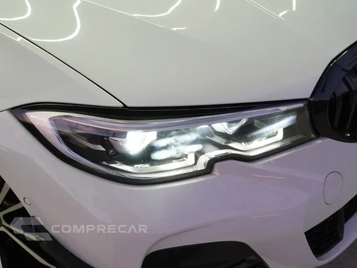 320i 2.0 16V TURBO GASOLINA M SPORT AUTOMÁTICO