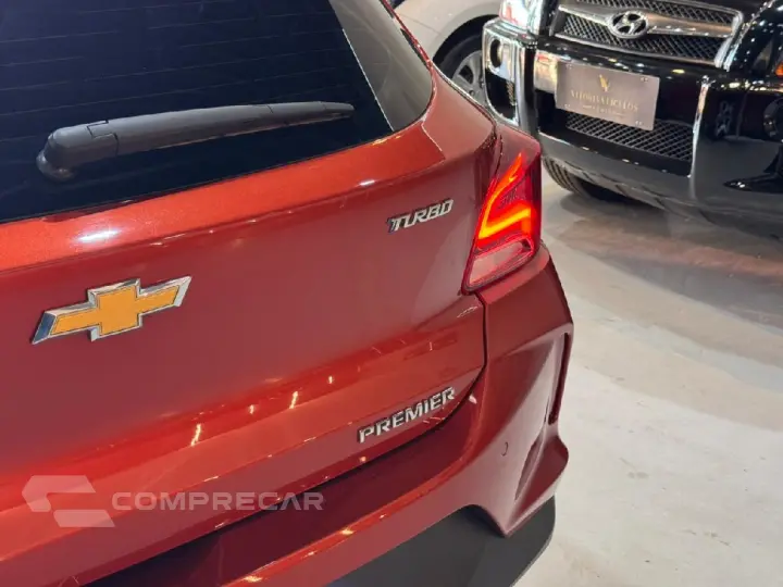 ONIX 1.0 TURBO FLEX PLUS PREMIER AUTOMÁTICO