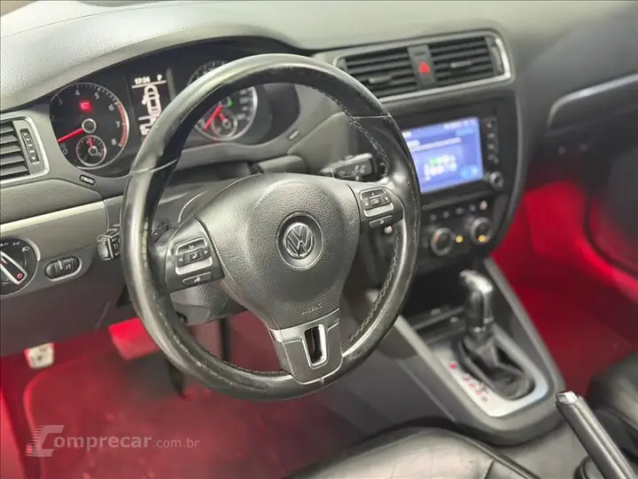 JETTA 2.0 TSI Highline