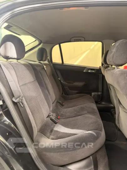 ASTRA 2.0 MPFI Advantage 8V