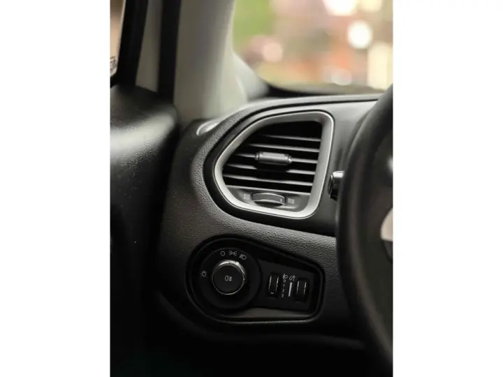 RENEGADE 1.8 16V FLEX 4P AUTOMÁTICO