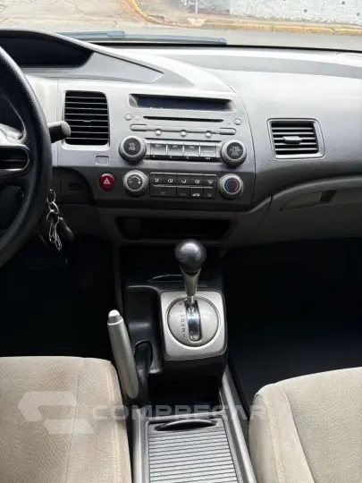 Civic 1.8 16V 4P FLEX LXS AUTOMÁTICO