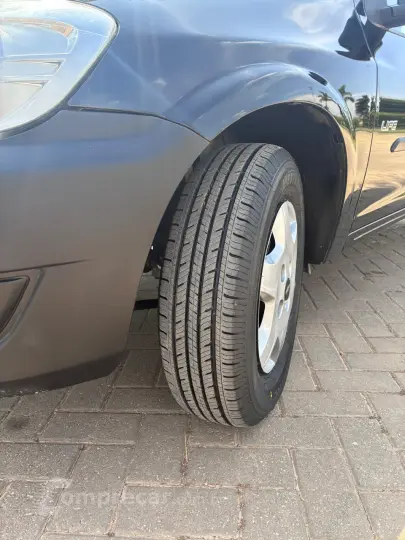 CELTA 1.0 MPFI Life 8V