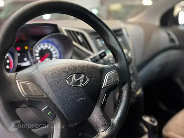 HB20S - 1.6 COMFORT PLUS 16V 4P AUTOMÁTICO