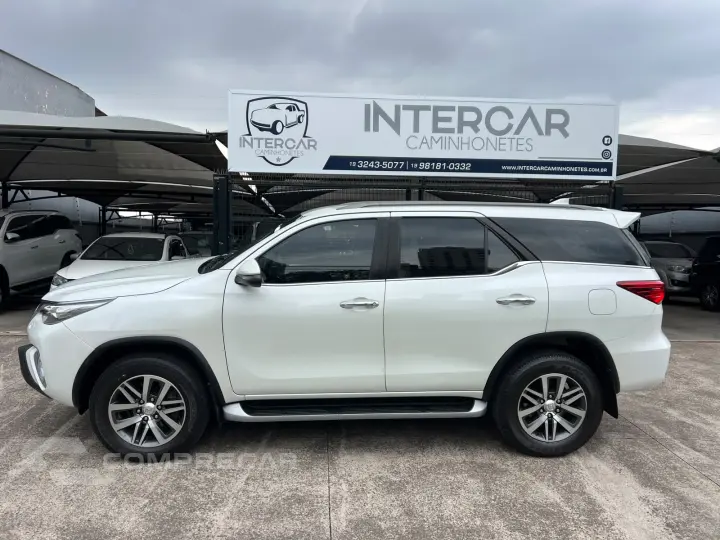 HILUX SW4 2.8 D-4d Turbo SRX 4X4