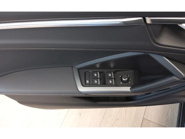 Q3 2.0 40 TFSI GASOLINA SPORTBACK PERFORMANCE BLACK PLUS QUA