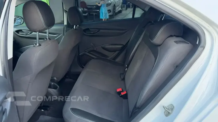 Onix Sedan 1.0 4P FLEX JOY BLACK PLUS