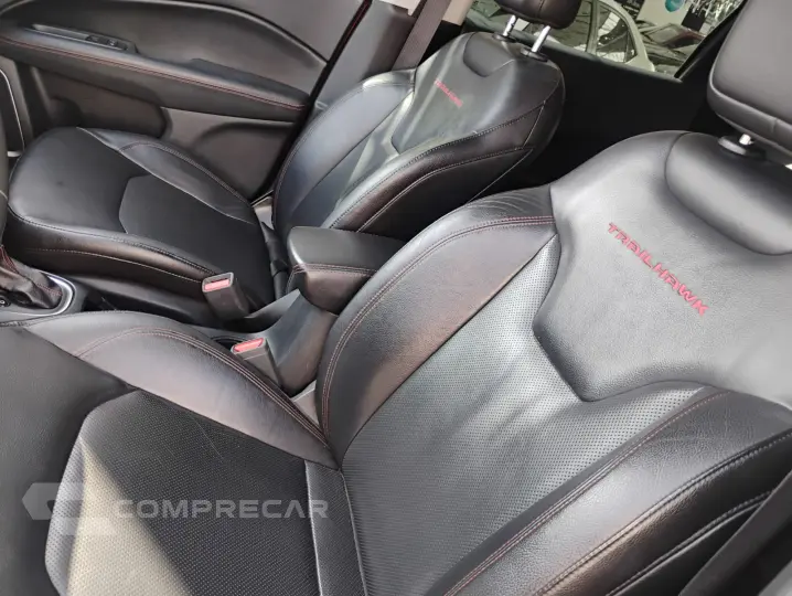 COMPASS 2.0 16V Trailhawk 4X4