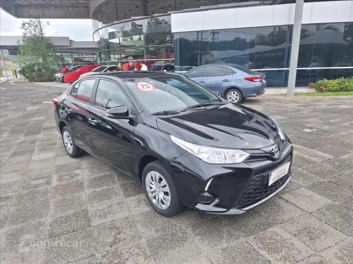YARIS 1.5 16V FLEX SEDAN XL MULTIDRIVE