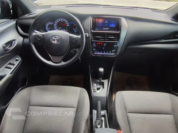 YARIS 1.3 16V XL LIVE MULTIDRIVE