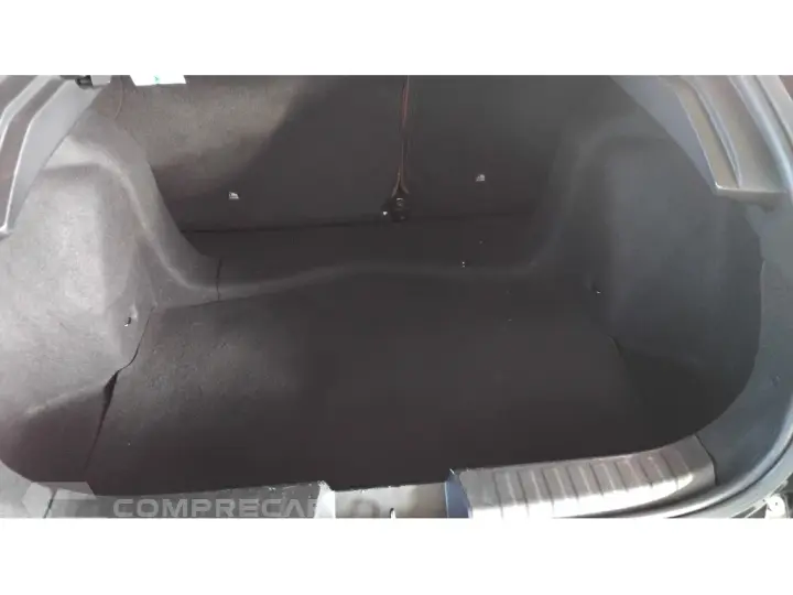 FASTBACK 1.0 TURBO 200 FLEX CVT