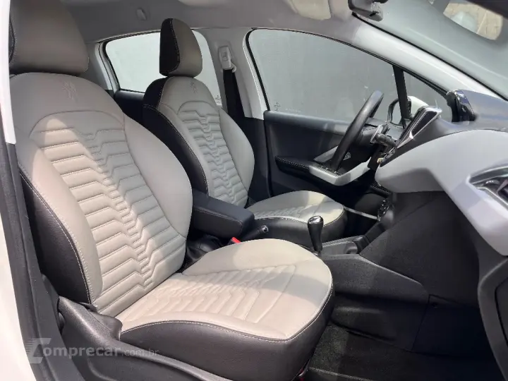 208 Active Pack 1.6 Flex 16V 5p Aut.