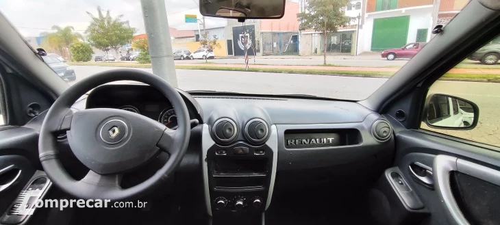 Logan Expression 1.6 8V Hi-Torque (flex)