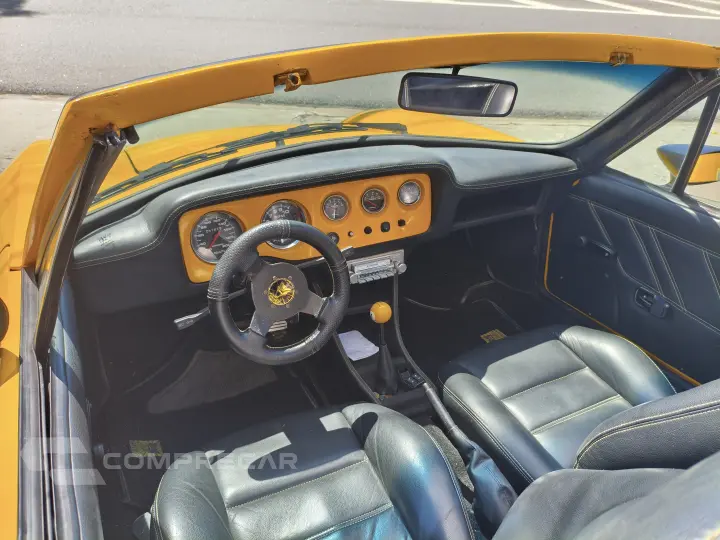 GTS 1.6 Conversível 8V