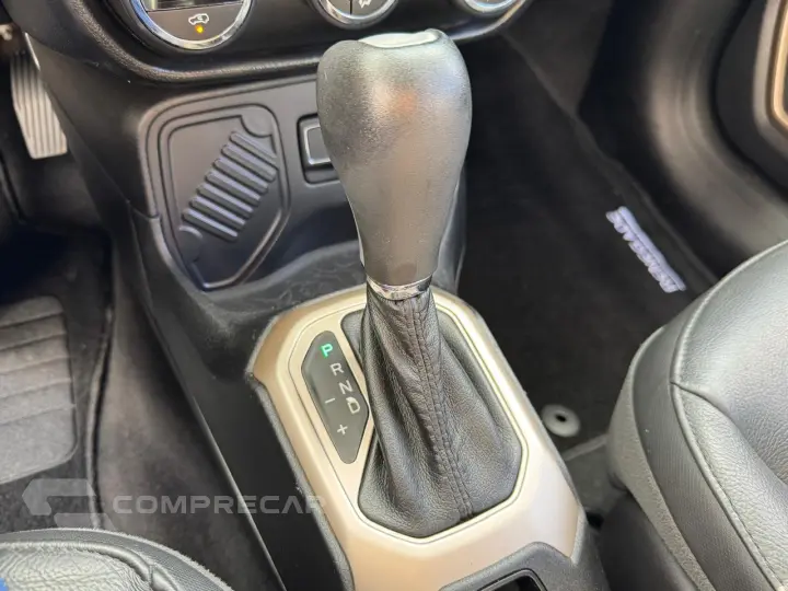 RENEGADE 1.8 16V Longitude