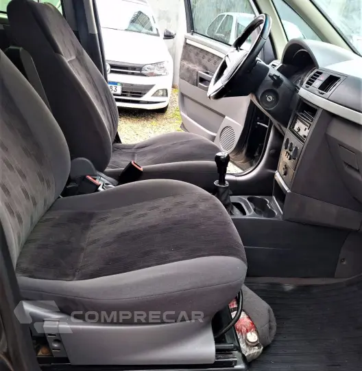 Meriva 1.8 4P FLEX MAXX