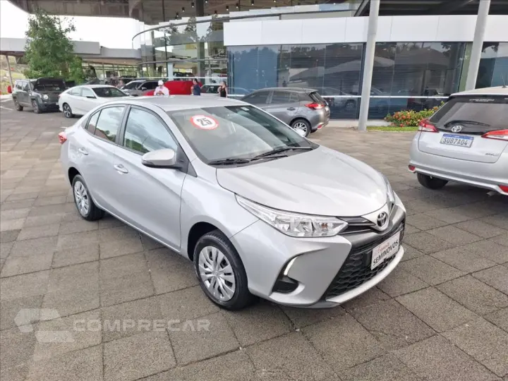 YARIS 1.5 16V FLEX SEDAN XL MULTIDRIVE
